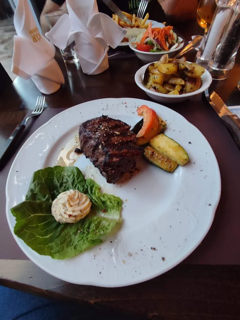 Menu_Hotel & Restaurant Asador_Netphen_image_5