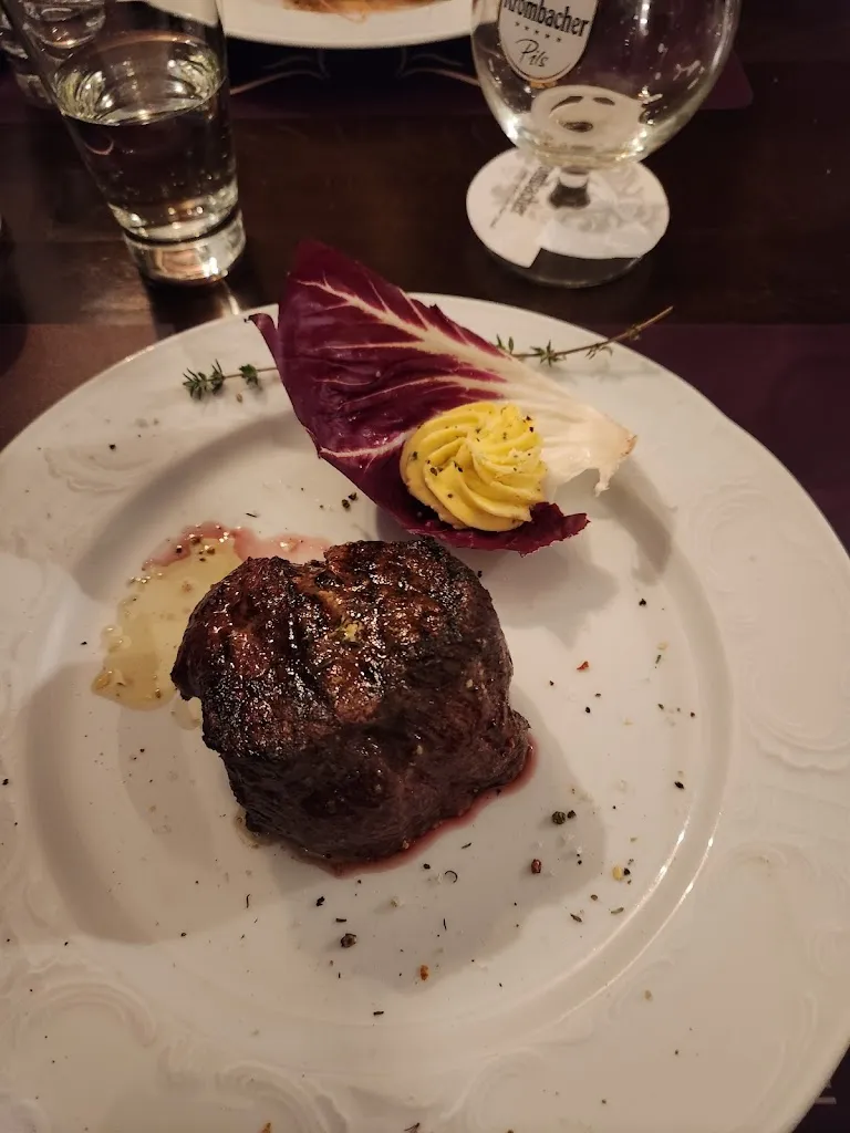 Menu_Hotel & Restaurant Asador_Netphen_image_7