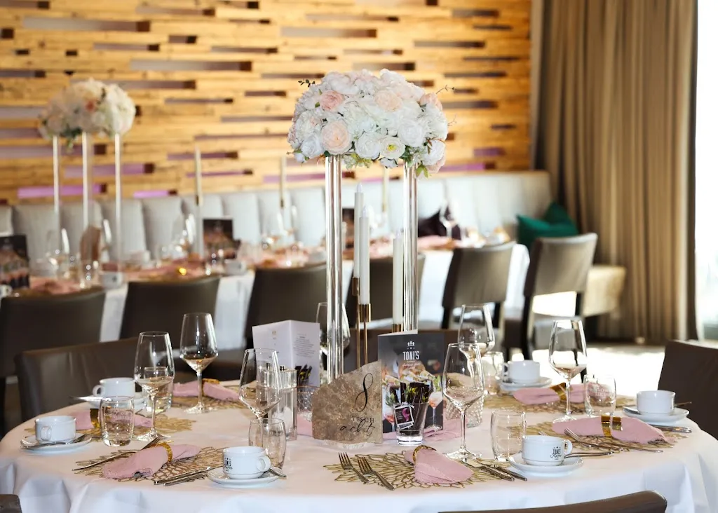 TONIs by Wenisch_Straubing_slider_image_3