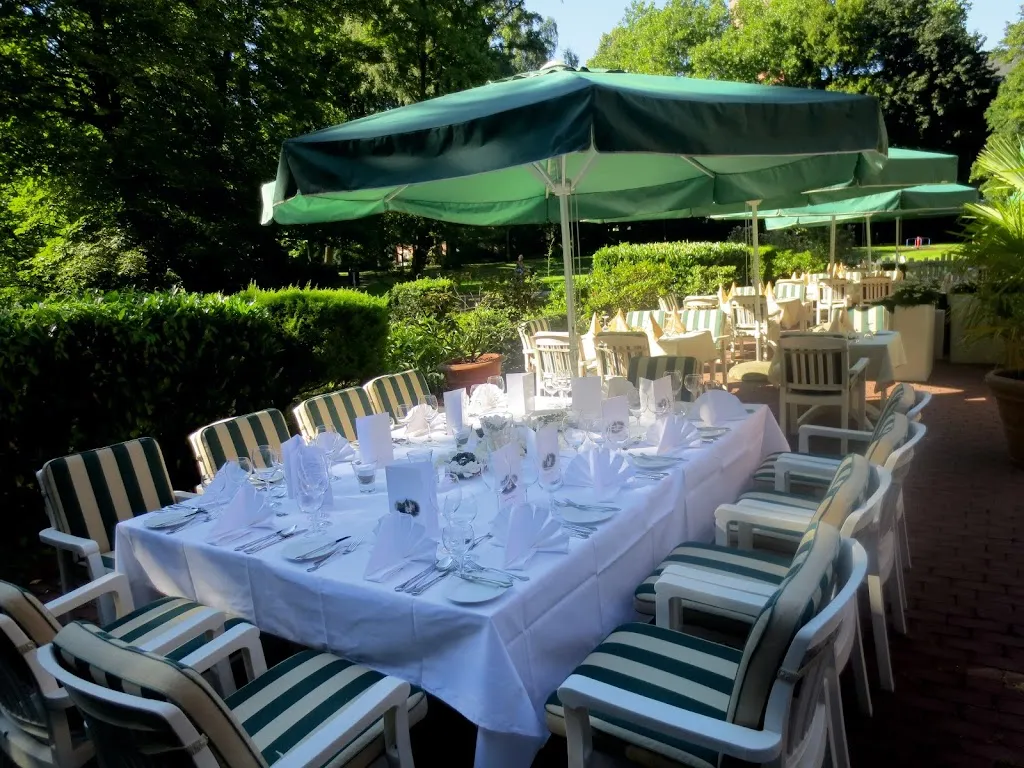 Burg Ingenhoven restaurant in Nettetal