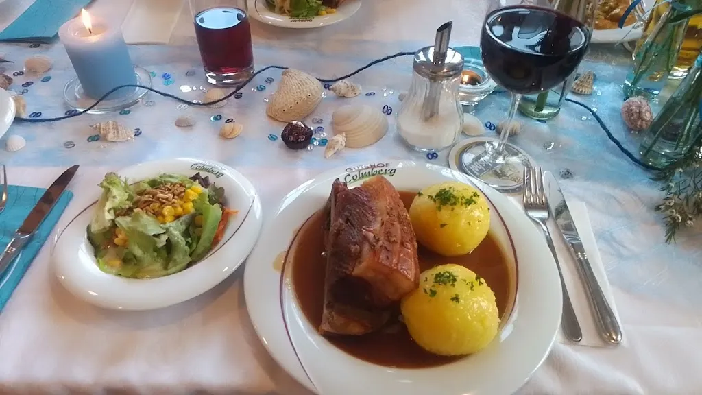 Gaststätte-Gutshof Peter Unbehauen_Colmberg_slider_image_3