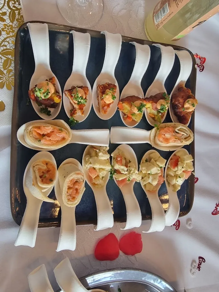 Jessi Only god can judge me_Dan's Kitchen Restaurant / Event und Business Catering_Niederkassel_review