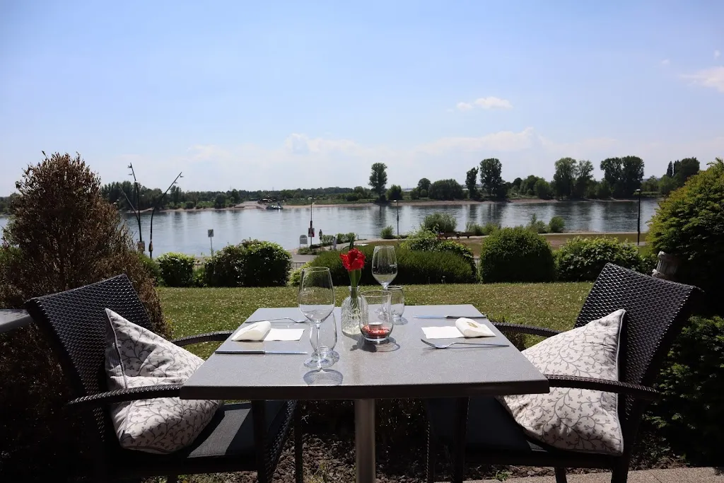 Restaurant MayDao am Rhein restaurant in Niederkassel