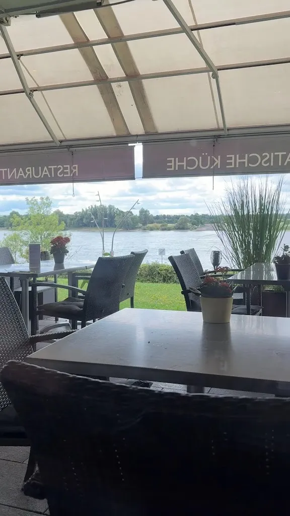 Restaurant MayDao am Rhein_Niederkassel_slider_image_2