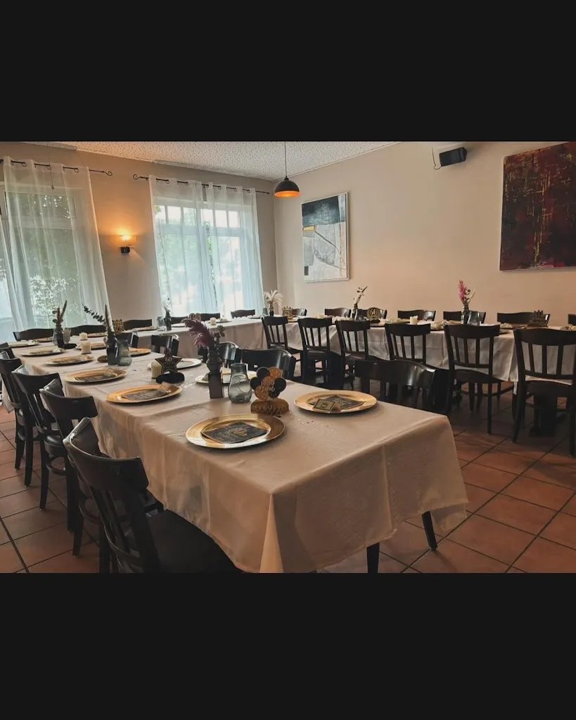 LUX Restaurant_Niederkassel_slider_image_3