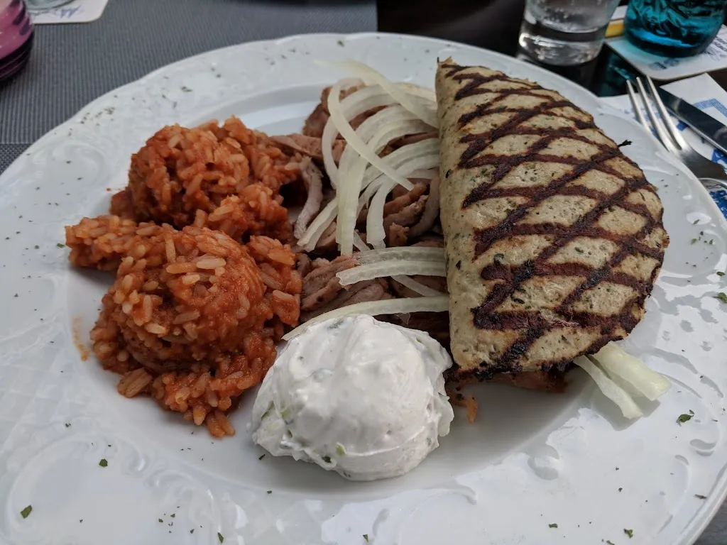 Nate Olson_Restaurant Nikos_Niederkassel_review