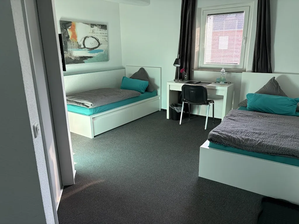 Yvonne Treib_Gaffel Häusgen Hambach_Niederzier_review