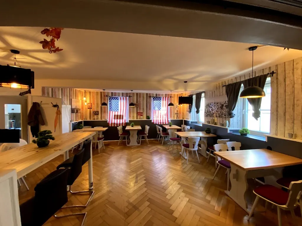 Manny's American Bar_Giebelstadt_slider_image_3