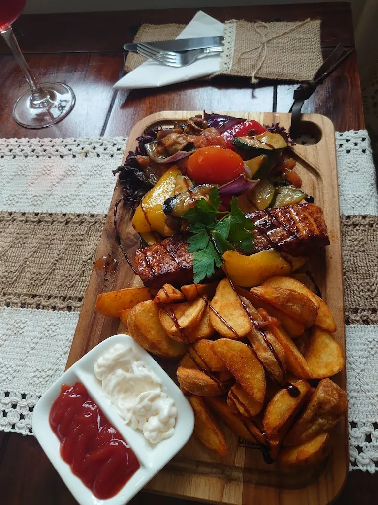 Menu_L.a vlad Restaurant by Eggersheimmer Hof_Nörvenich_image_3