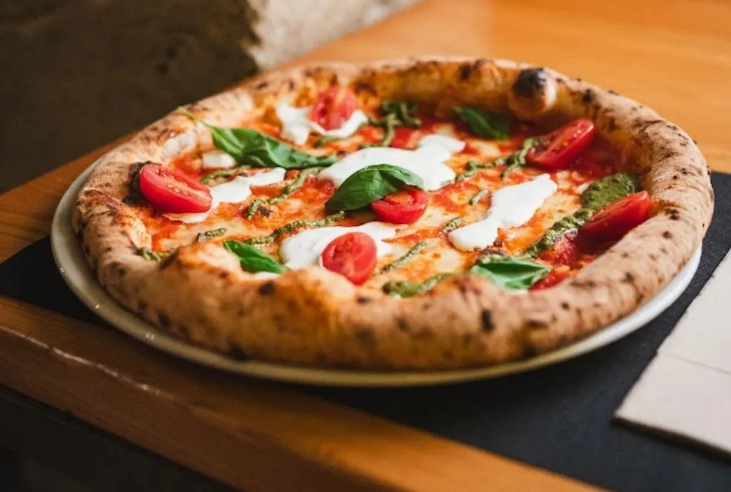 L.a vlad Restaurant by Eggersheimmer Hof_Nörvenich_slider_image_3