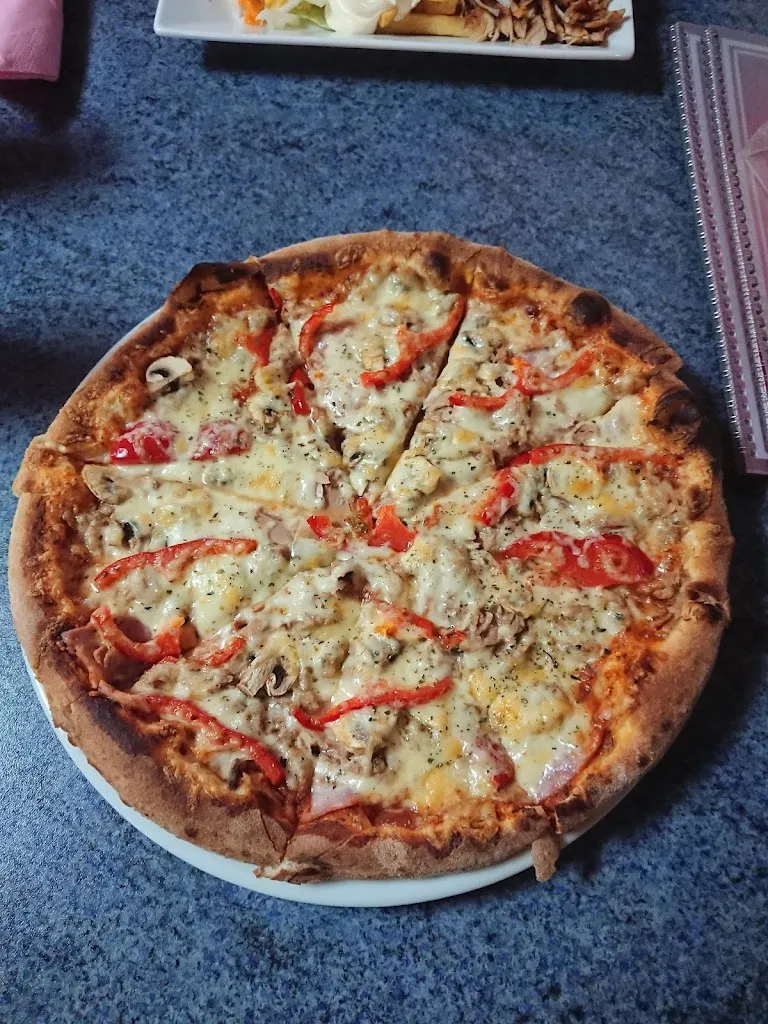 Nörvenicher Grill & Pizzeria_Nörvenich_slider_image_3