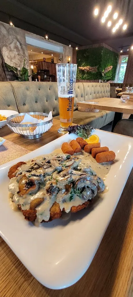 Claudia Schmitz_Mediterrano Pizzeria & Restaurant_Nörvenich_avis