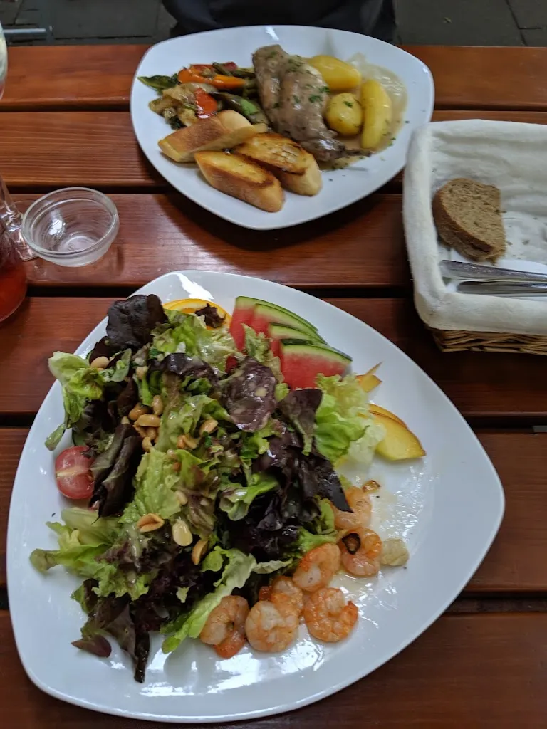 Caroline Hill_Fink - restaurant cafe._Köln_review