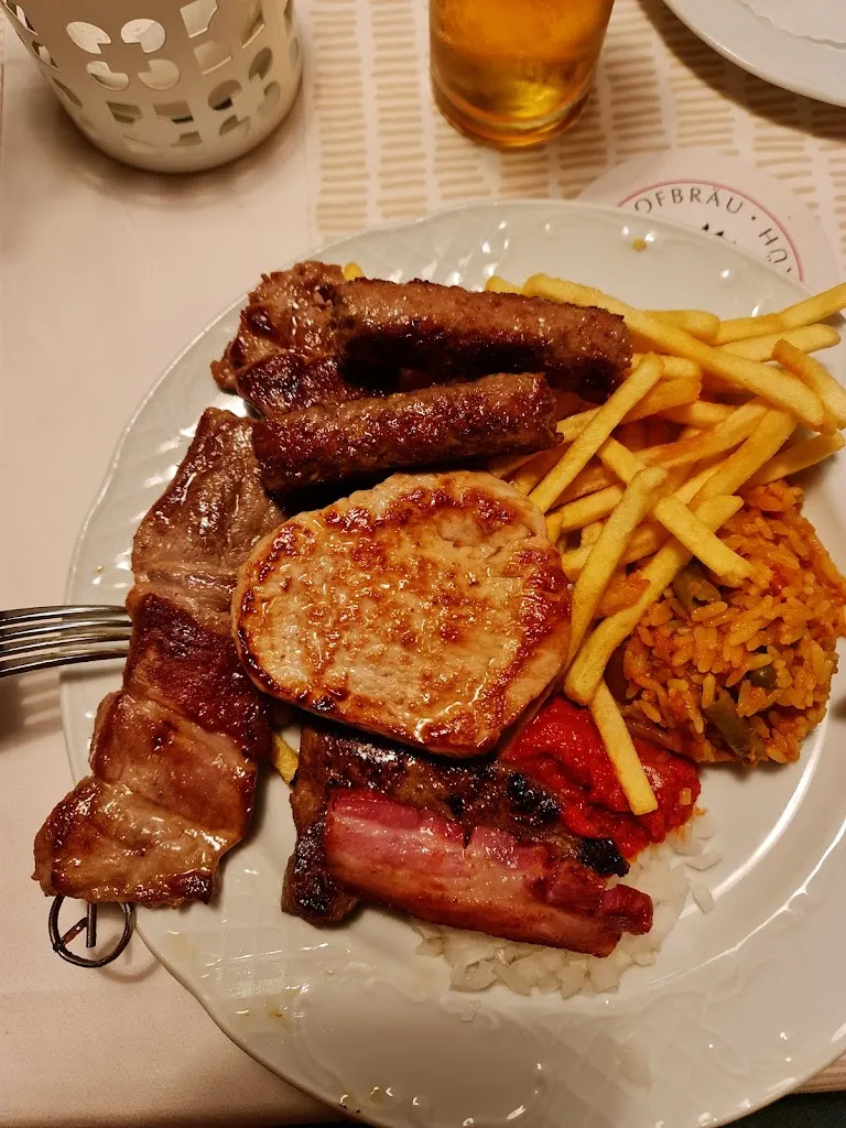 Haus Ecker_Köln_slider_image_2