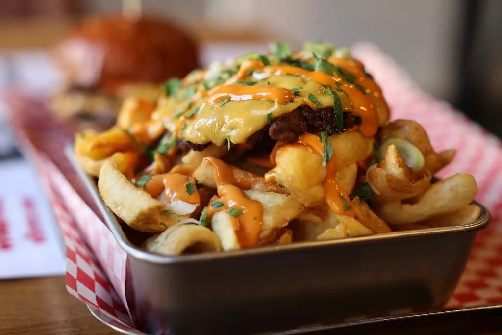 Atawich_Köln_slider_image_2