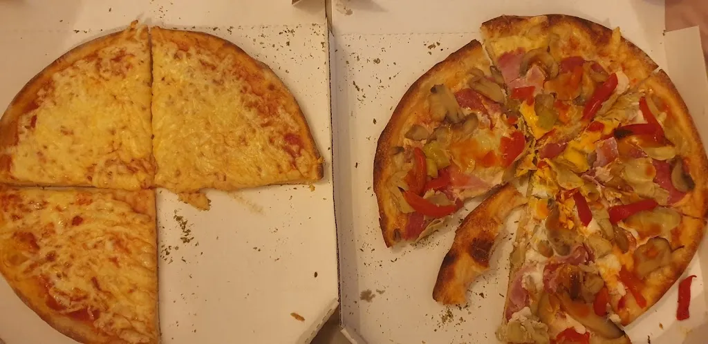 Natalie Lawson_Pizzeria Bella Italia_Gerolzhofen_review