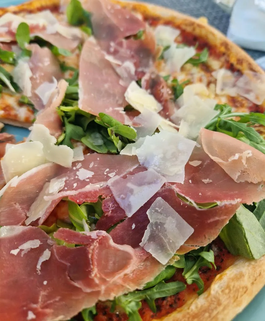 Claudia Sch_Pizzeria La Piccola_Gerolzhofen_review