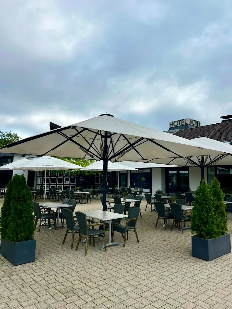 MITTENDRIN CAFE & LOUNGE im Parkhotel Nümbrecht_Nümbrecht_slider_image_3