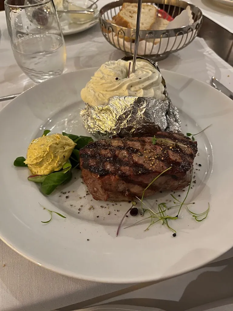 Menu_5 ELEMENTE Steak und Fischrestaurant_Wiehl_image_6