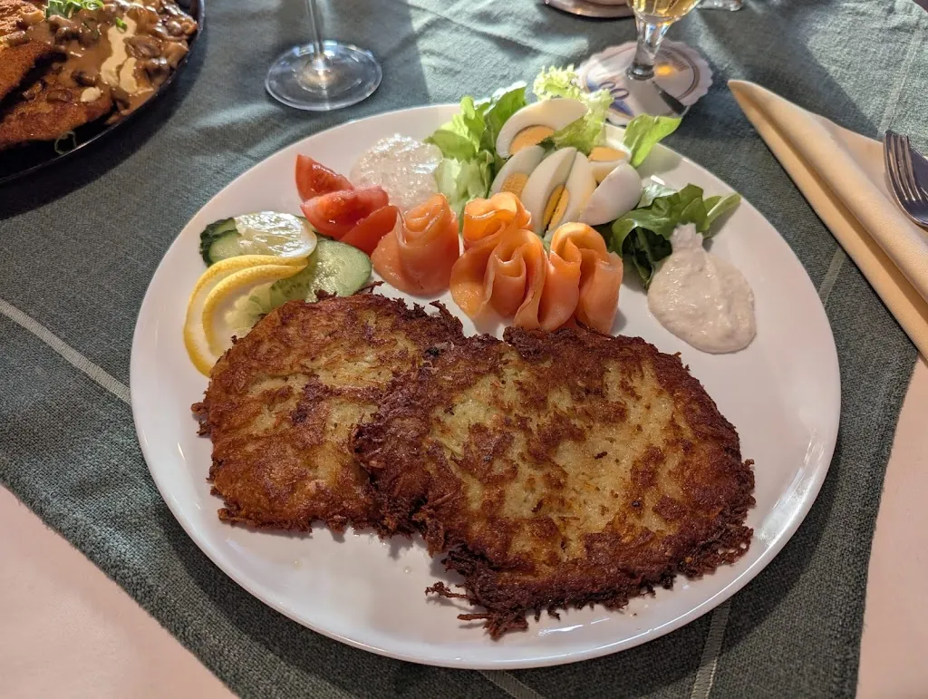 Sarah Stein_Höffer Hof_Odenthal_review