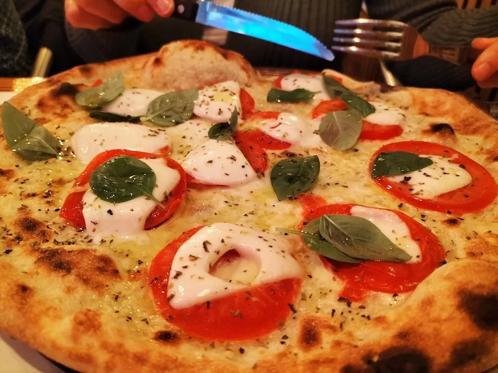 Pizzeria La Famiglia_Oer-Erkenschwick_slider_image_3