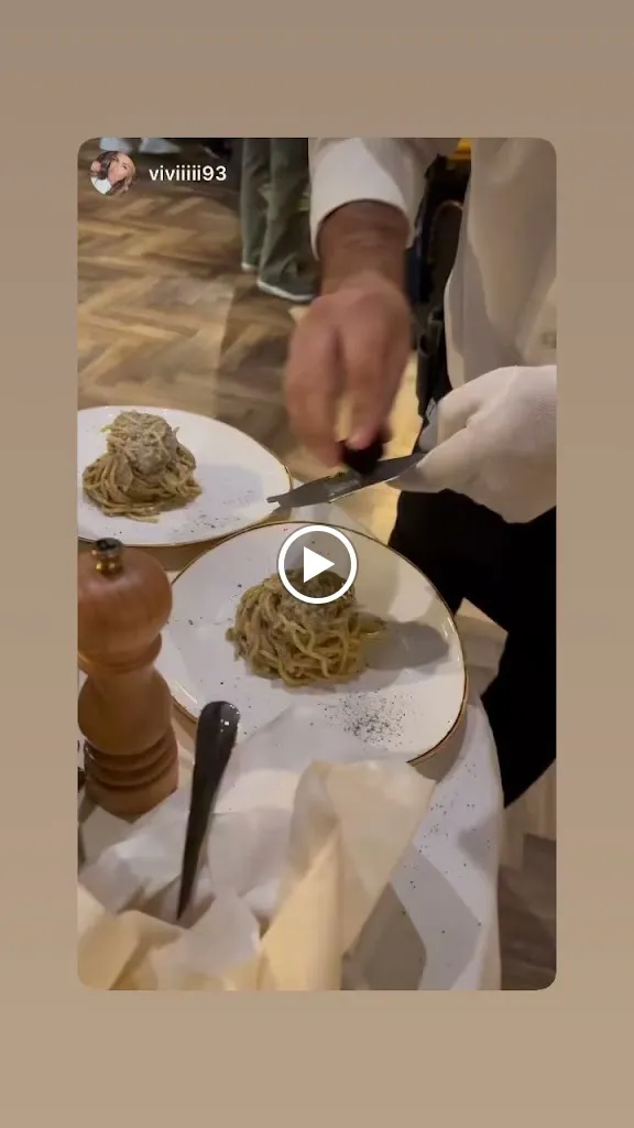 TOTÓ Restaurant_Oberhausen_slider_image_2