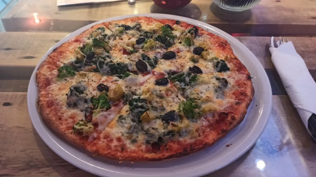 Menu_Pizza Country_Oberhausen_image_4