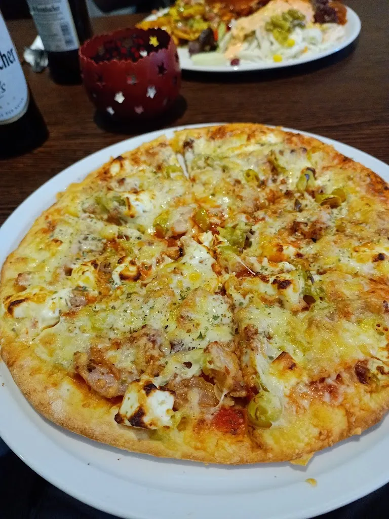 Menu_Pizza Country_Oberhausen_image_8