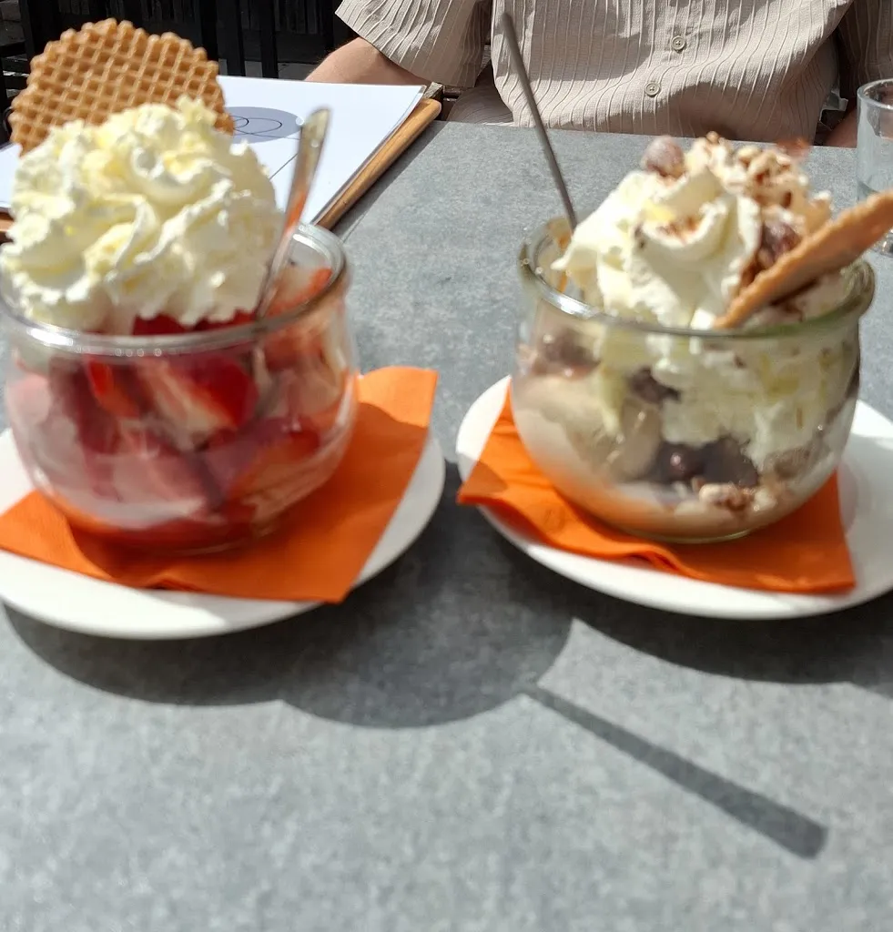 simone schmidt_Heinrichs enkel_Oelde_recensione