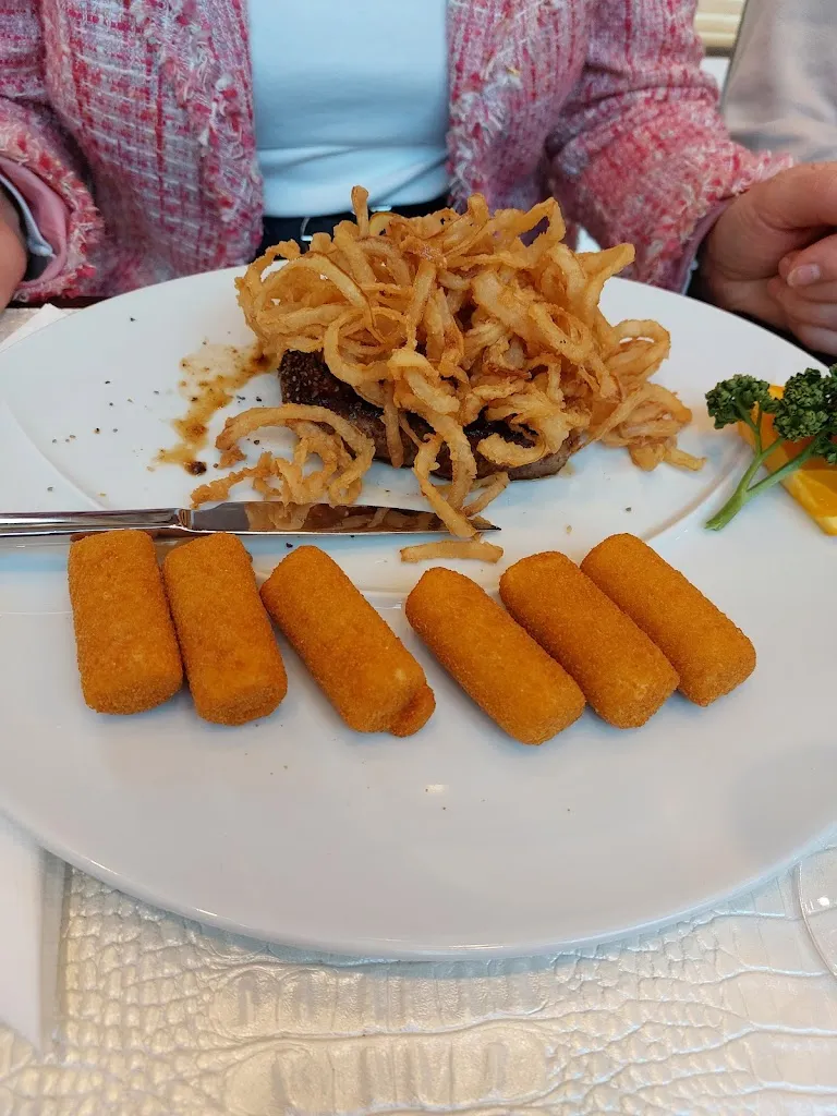 Menu_Restaurant & Hotel Zum Wasserturm_Oelde_immagine_6