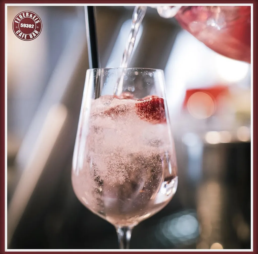 Feuer & Eis - Café - Lounge - Cocktailbar_Oelde_slider_image_2