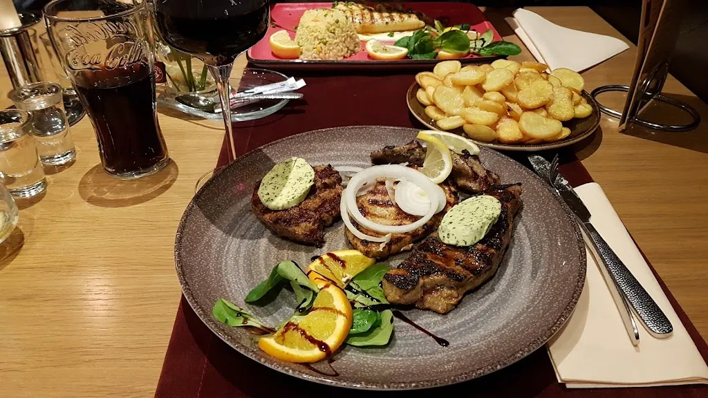 Shawn Hacker_Restaurant Dioni Waldhaus_Altlußheim_review