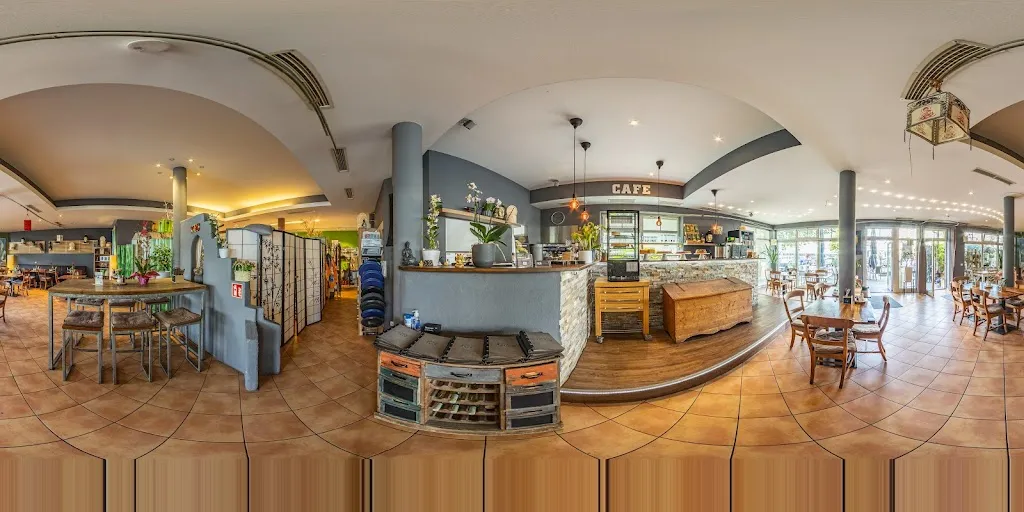 Nepali Restaurant and Cafe - Coffee Momo restaurant in Germering