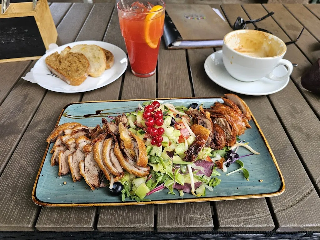 Nepali Restaurant and Cafe - Coffee Momo_Germering_slider_image_3