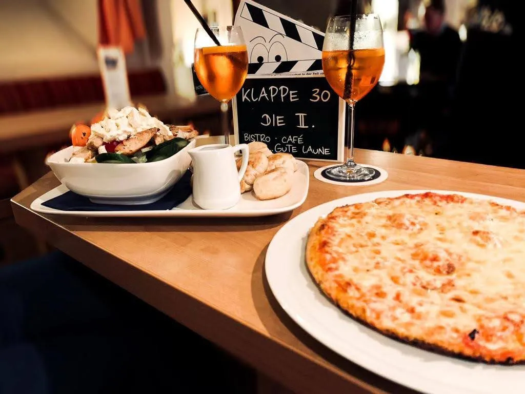 Menu_Klappe30, Die II._Oerlinghausen_image_5