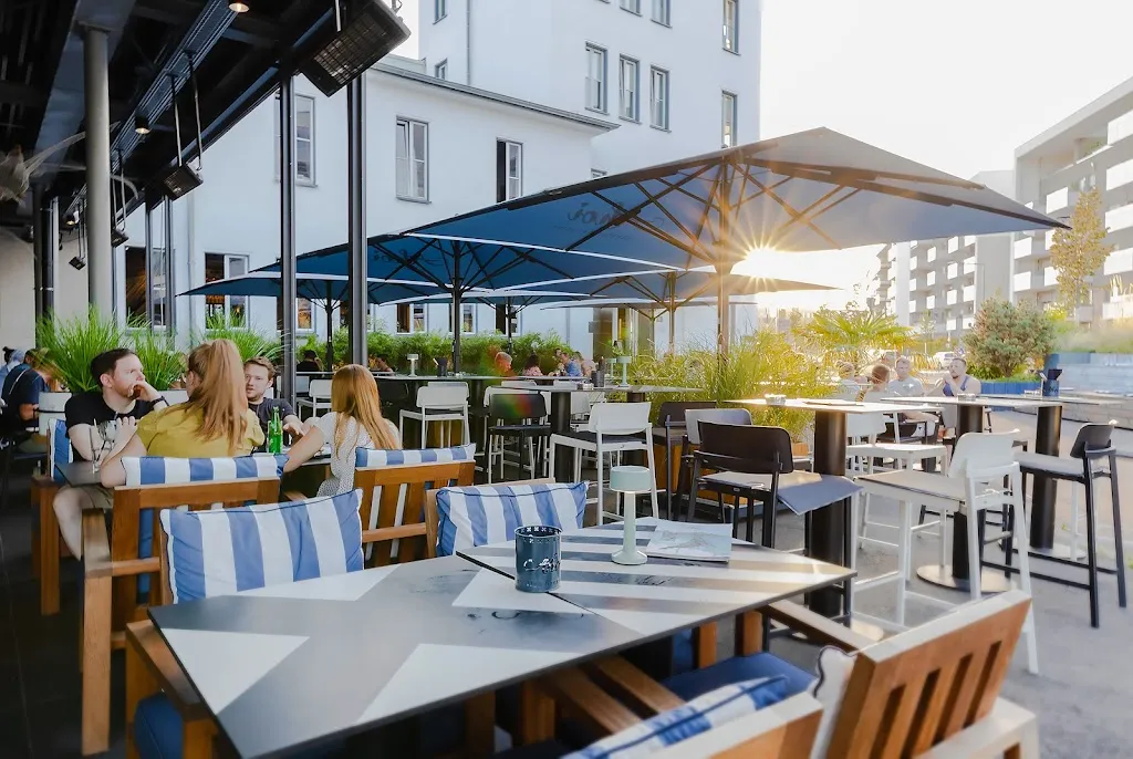 Ahoi Steffen Henssler Köln restaurant in Köln