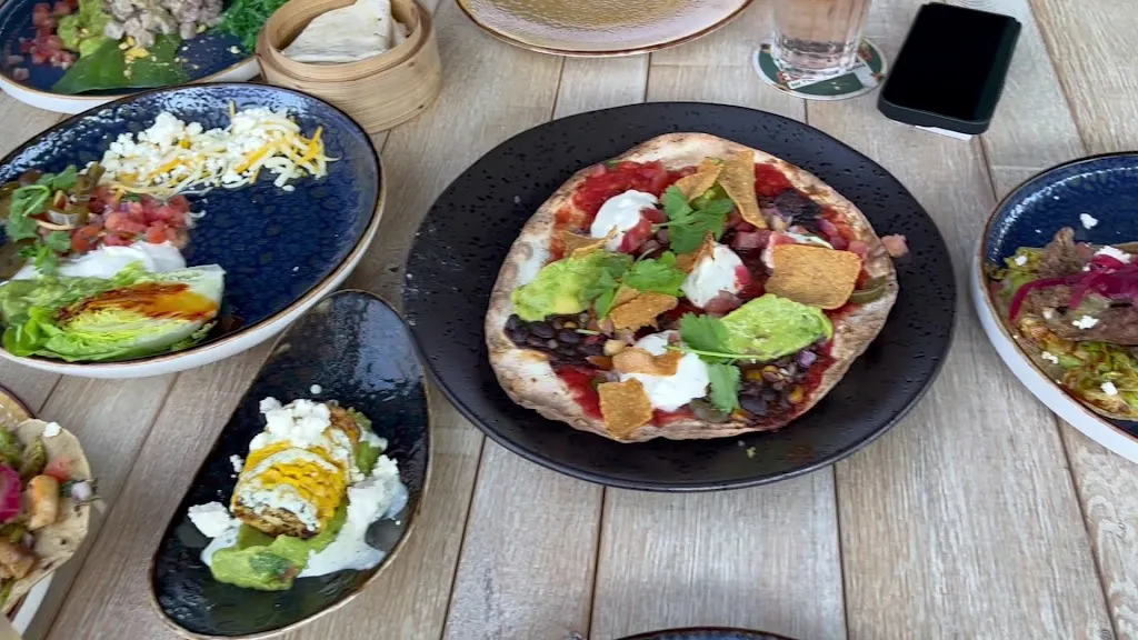 EL CARRITO – Bar y Cocina Panamericana_Köln_slider_image_2