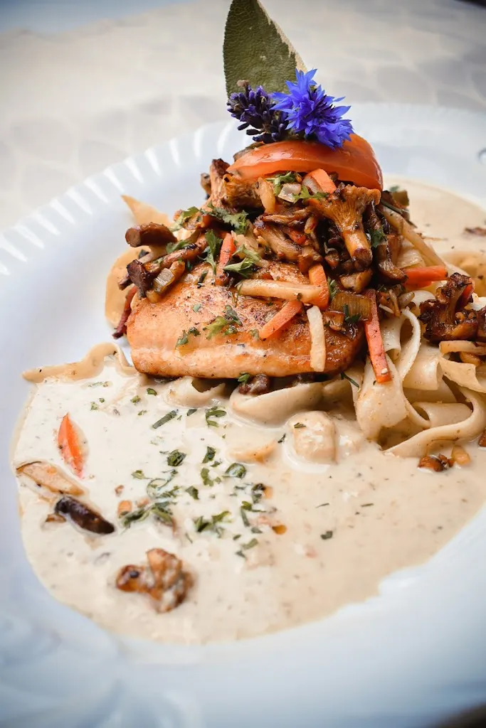 Fischerhütte Edwin - Christopher Herbert_Oberelsbach_slider_image_2