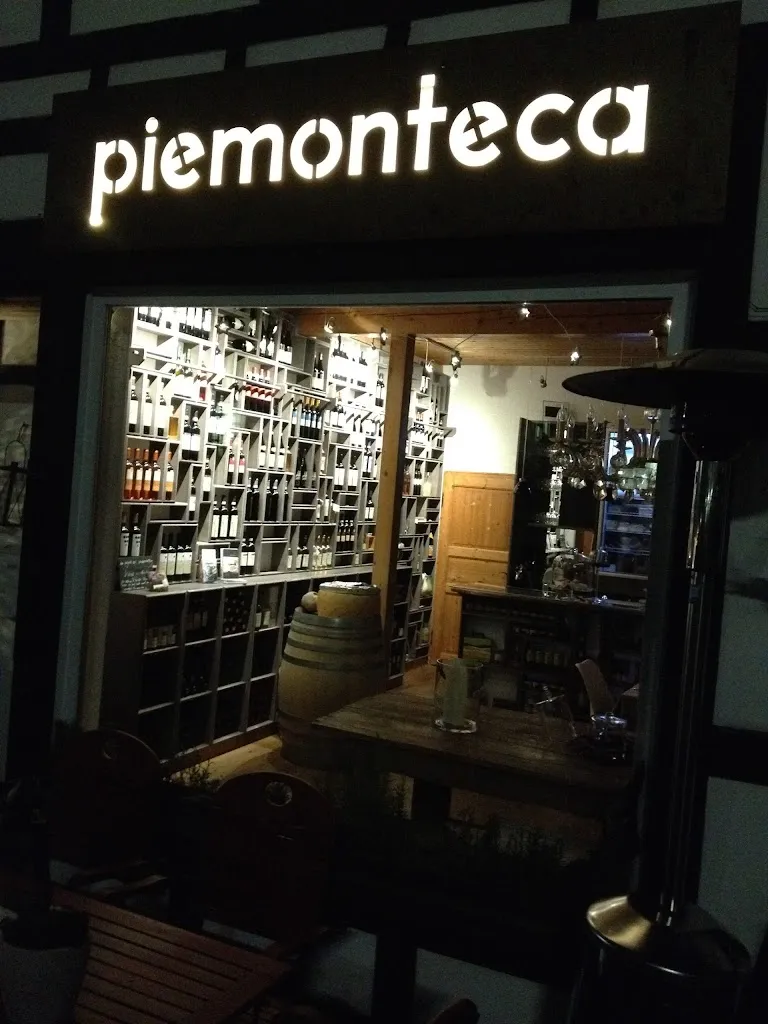 Restaurant & Hotel piemonteca in der Altenbrücker Mühle restaurant in Overath