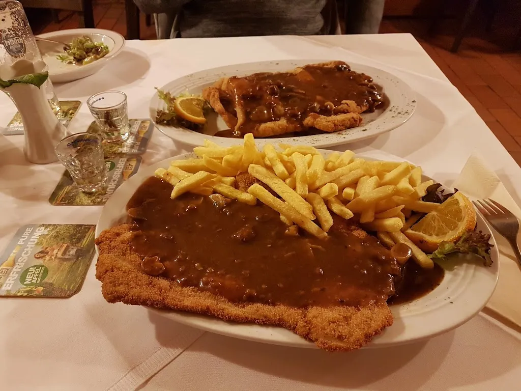 Marco Lanzer_Bürgerstube - Bei Janis_Overath_review