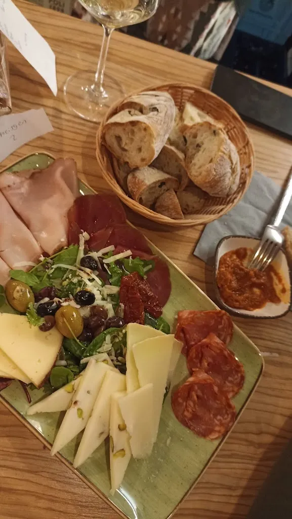 Menu_Oliveto - Weine, Mediterranes & mehr_Overath_image_3