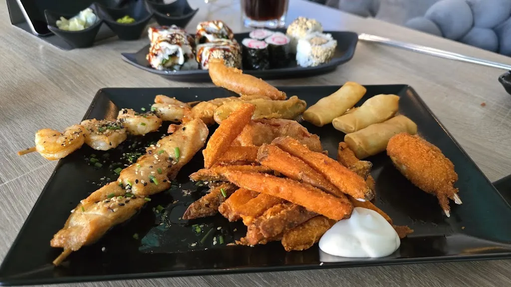 Mikado Sushi bar_Overath_slider_image_3