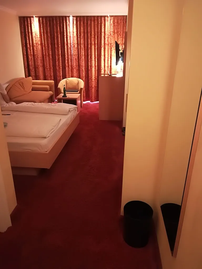 Hotel-Restaurant Fischermühle_Overath_slider_image_1