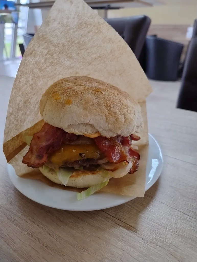 Golden Diner_Westfalica_slider_image_1