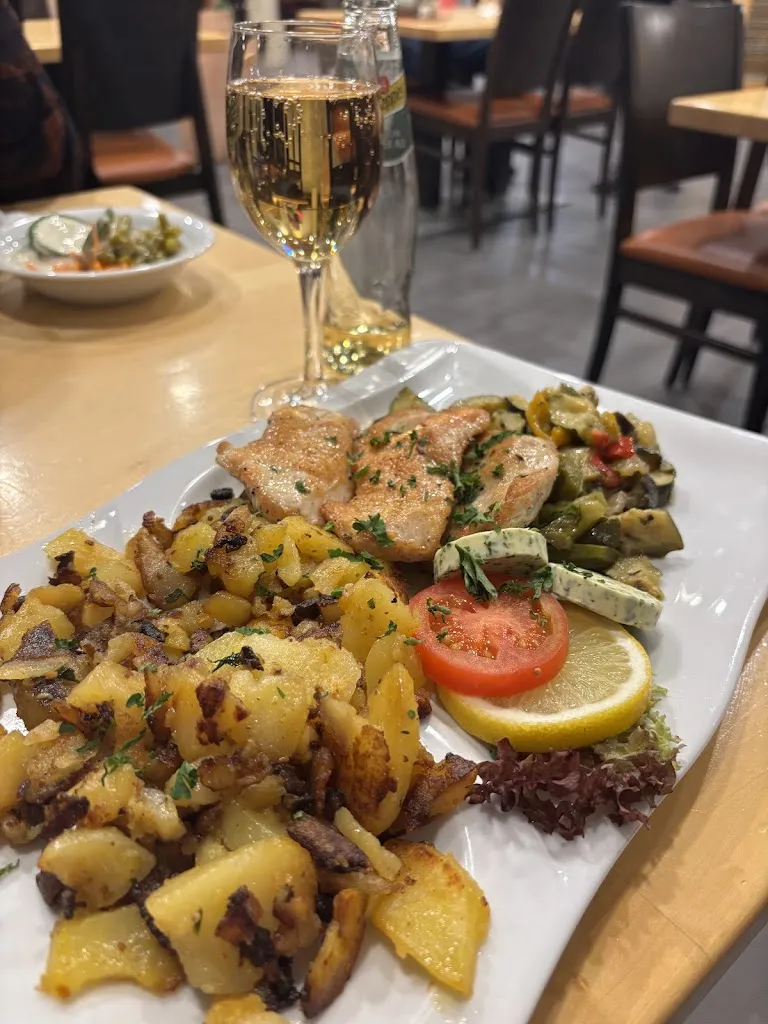 Restaurant Pausenschmaus_Westfalica_slider_image_3