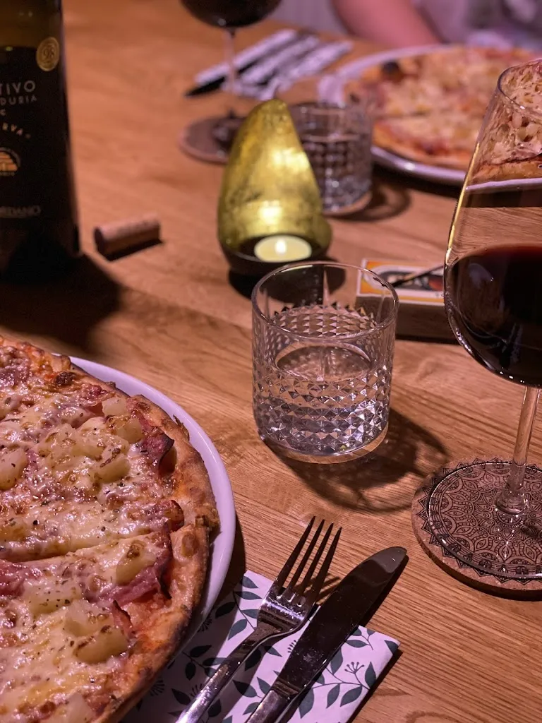 Sebastian Bruning_Pizzeria Europa_Westfalica_review