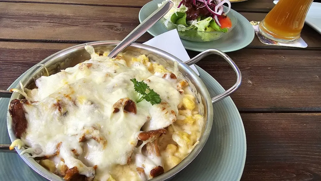 Gaststätte Zur Eisenbahn_Gochsheim_slider_image_2