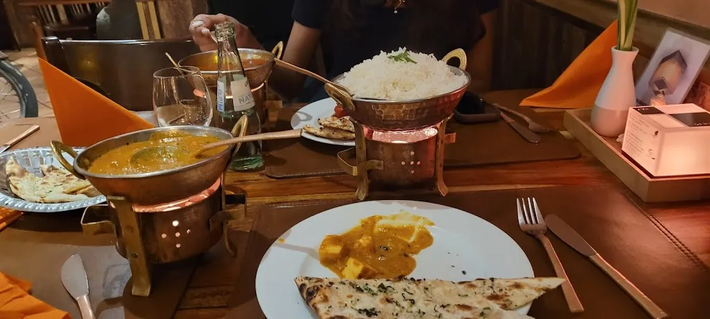Sheetal M Sawant_Indian Palace_Paderborn_recensione