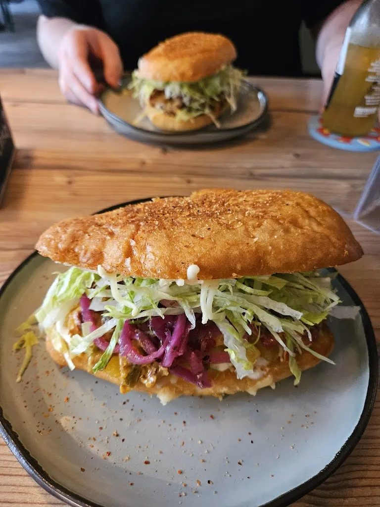 El Chingón - Paderborn_Paderborn_slider_image_3