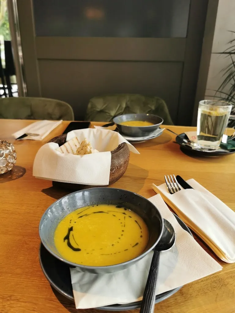 Menu_PLAZA Restaurant & Bar_Paderborn_image_8